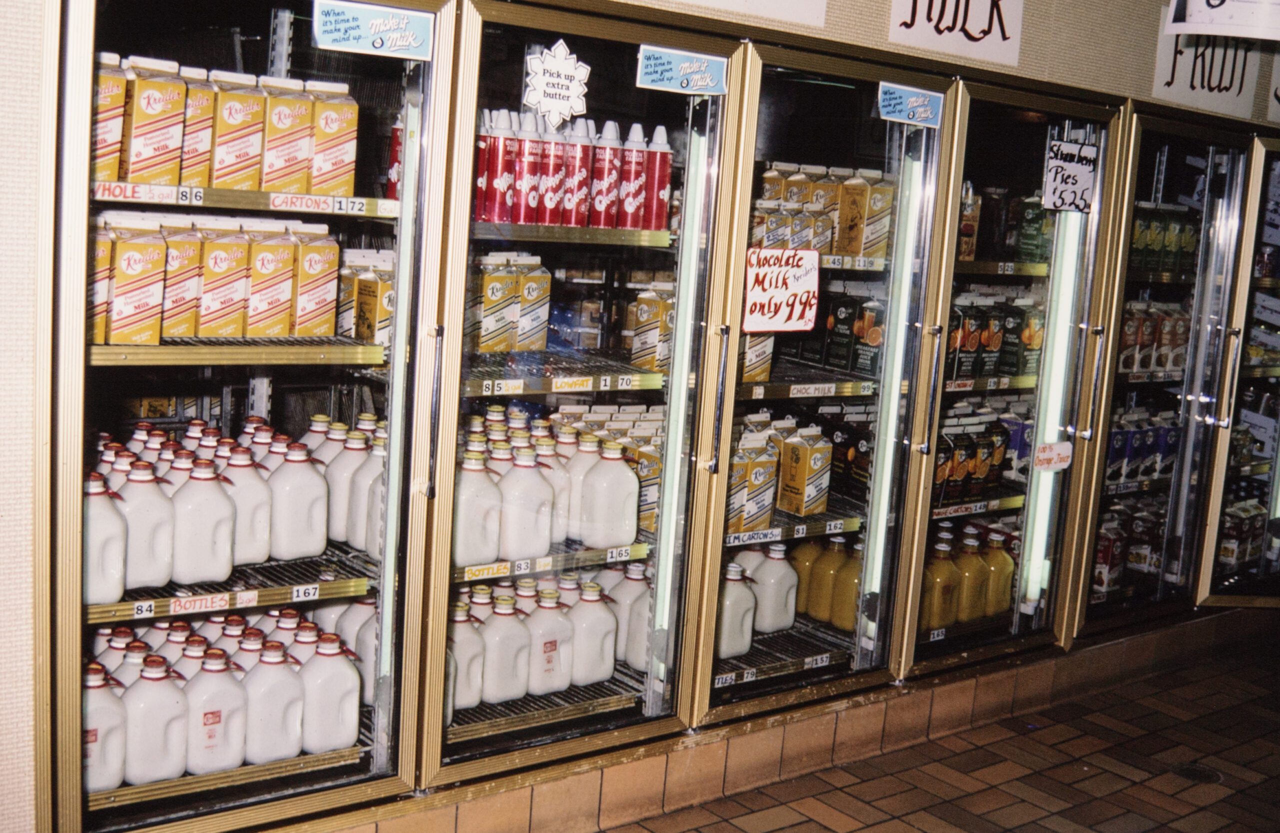 Kreider Farms Store One Milk Case